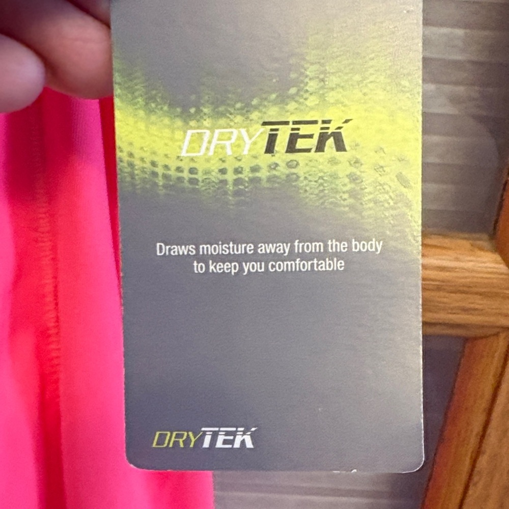 Tek Gear Bright Pink Tank Top - Picture 3 of 5